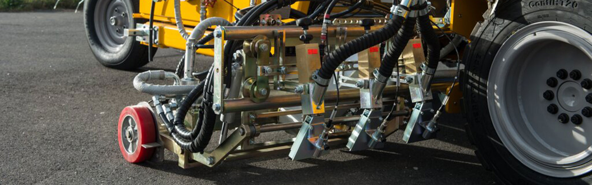 Thermoplastic Road Marking Machine