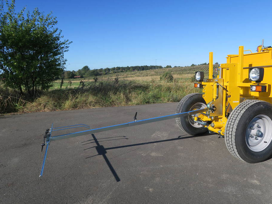 Pointer Turning with Steering