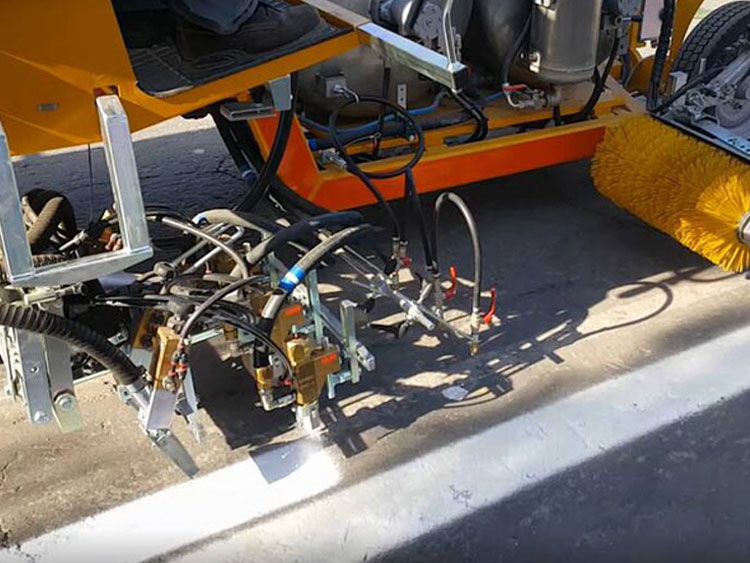 Borum Master 2500 CA Road Marking