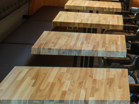 Polyurethane on Wood img