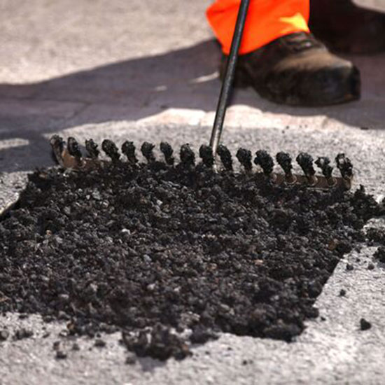 Cold Asphalt Pothole Repair application step 2