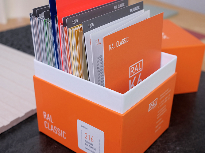 RAL K6 Box